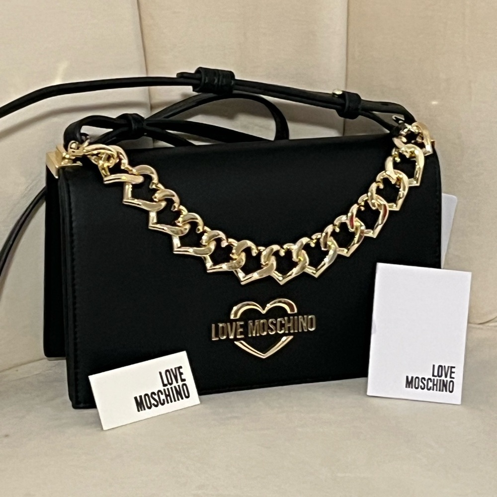 🎂 $345 Love Moschino Crossbody